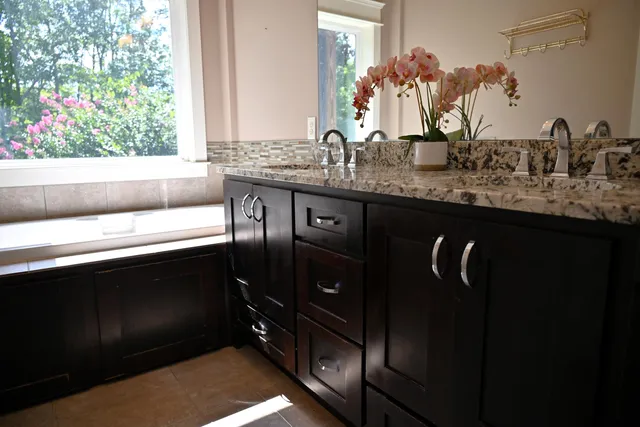 $405,000 | 10952 Prairie Lake Drive, Apison, TN 37302