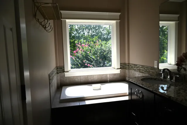 $405,000 | 10952 Prairie Lake Drive, Apison, TN 37302