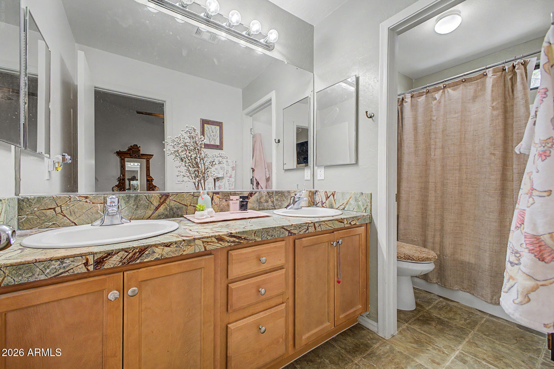 2677 South Conestoga Road Apache Junction, AZ 85119 - Photo 15 of 37