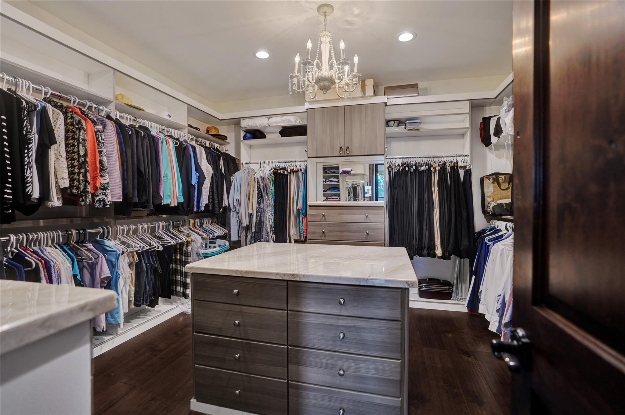 4930 Northeast 27th Terrace Lighthouse Point, FL 33064 - Photo 21 of 51 a view of a kitchen