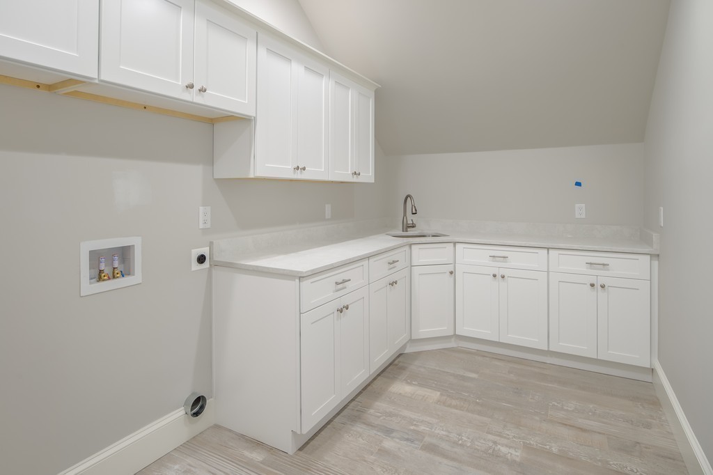 51 Sharpe Road Newton, MA 02459 - Photo 21 of 28 Gallery Image 21