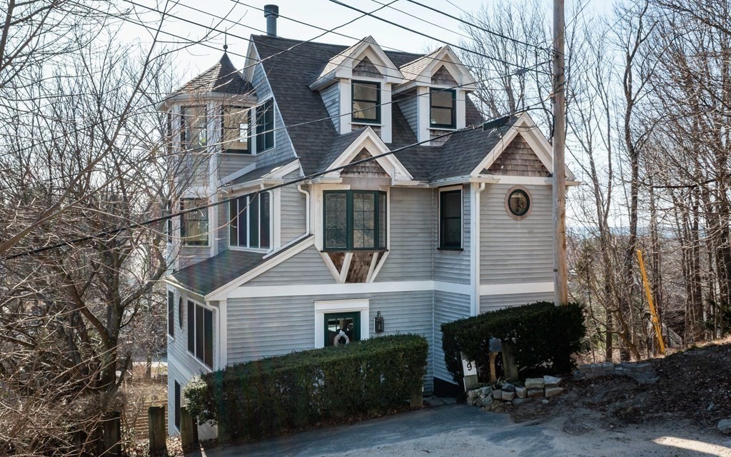 9 Telegraph Avenue Hull, MA 02045 - Photo 4 of 21