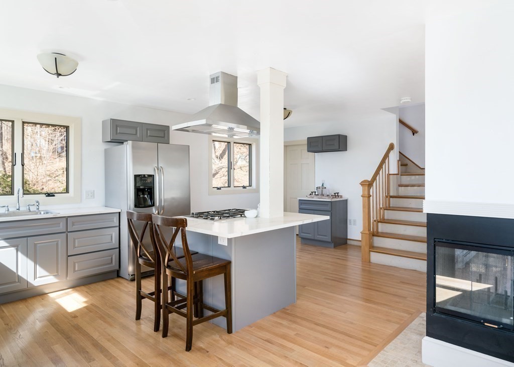 9 Telegraph Avenue Hull, MA 02045 - Photo 8 of 21