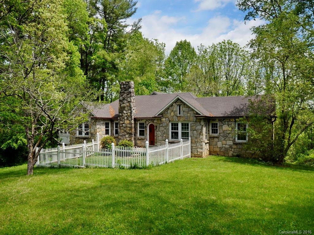 47 Fair Oaks Road Arden, NC 28704 - Photo 1 of 10 Gallery Image 1