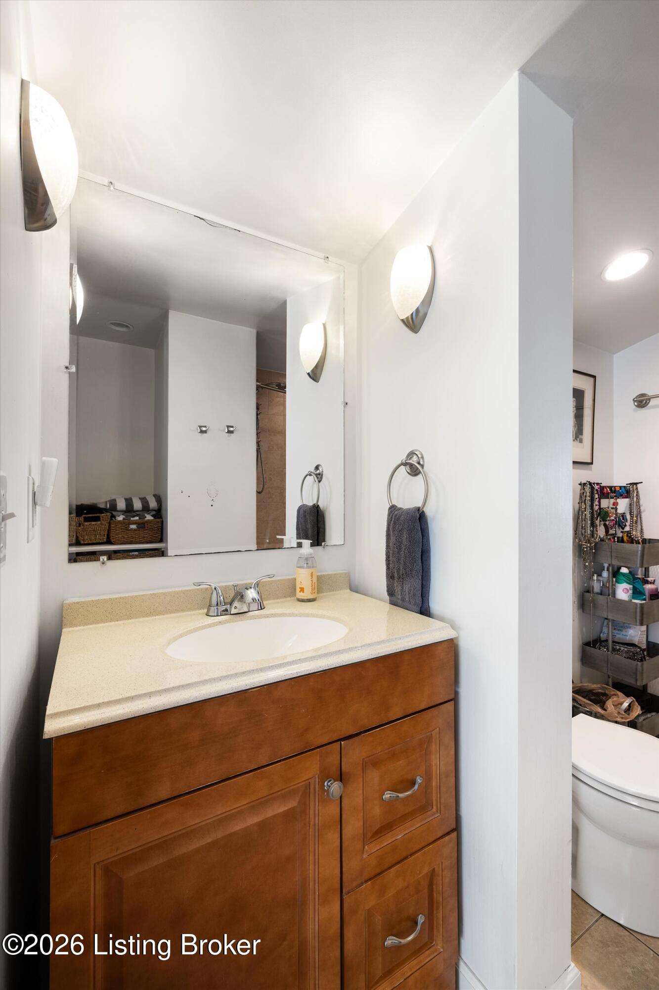 1705 Quarry Hill Road Louisville, KY 40213 - Photo 23 of 32 22