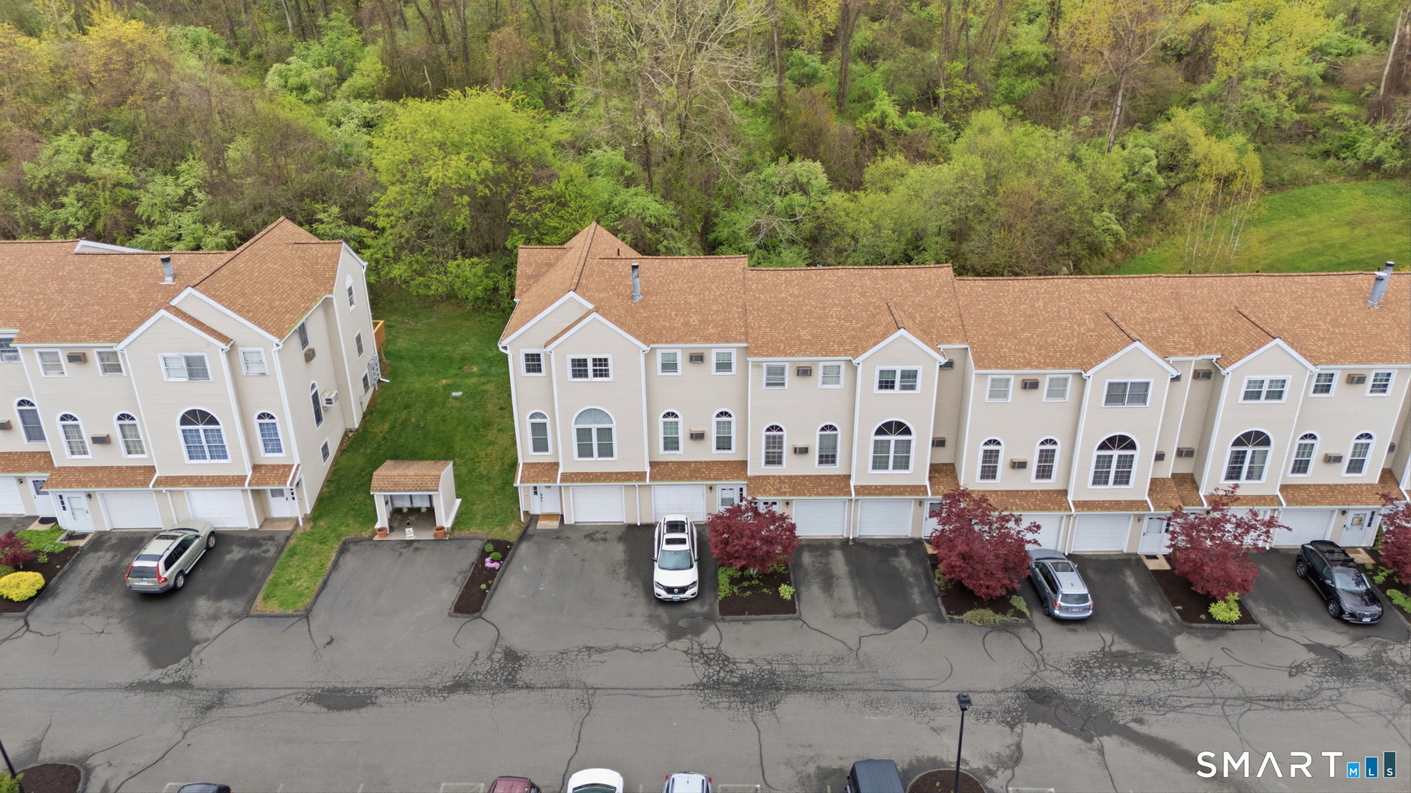350 Bristol Street, Unit C12 Waterbury, CT 06708 - Photo 34 of 40 an aerial view of a