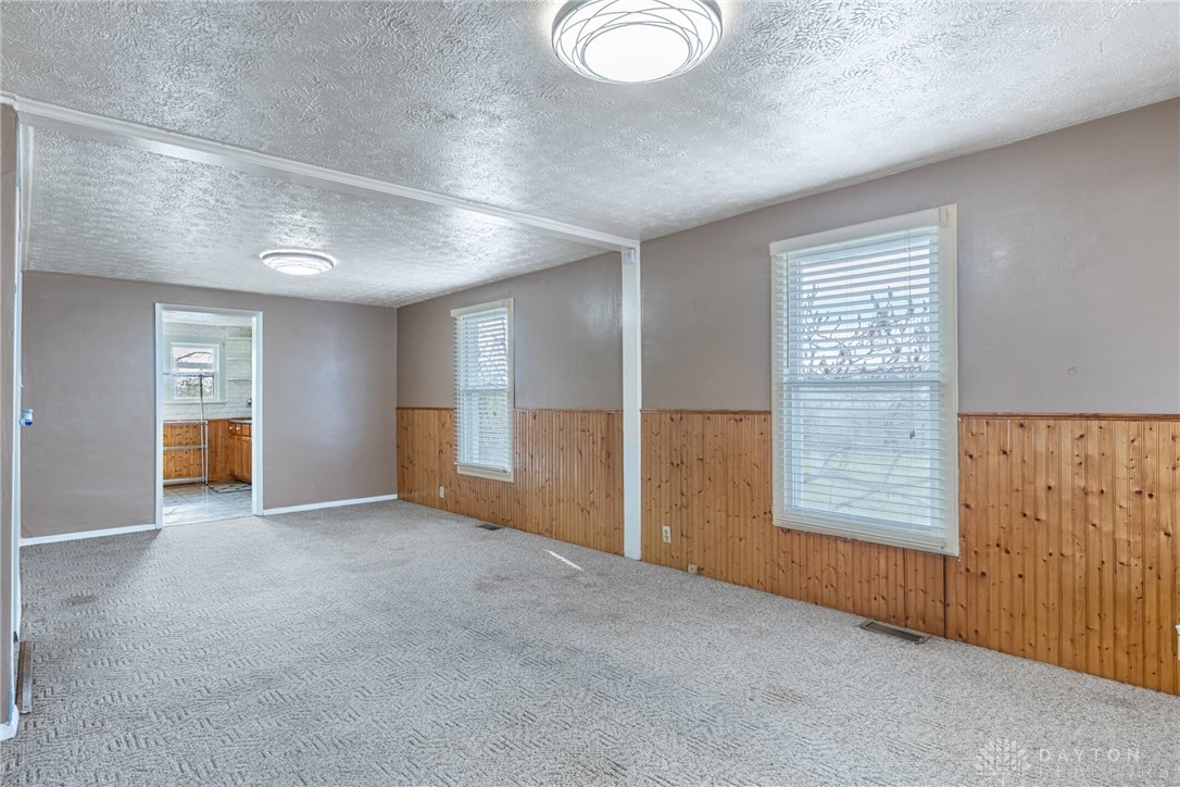 3716 Clearview Road Moraine, OH 45439 - Photo 6 of 22