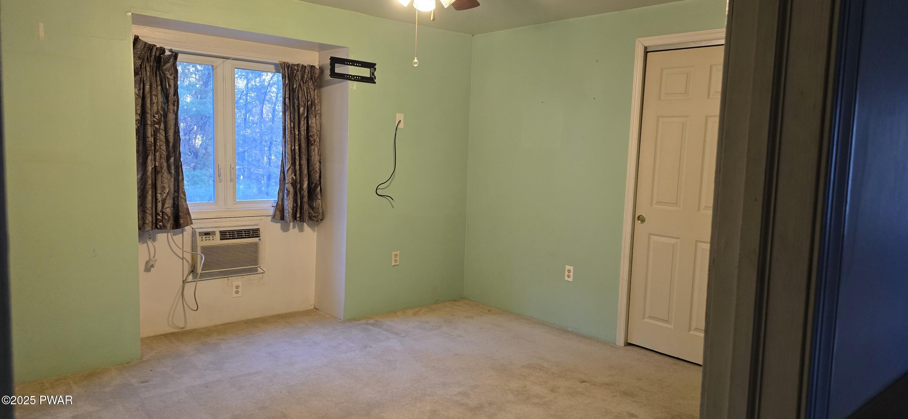 148 Neil Thompson Road Lackawaxen, PA 18435 - Photo 11 of 27 7