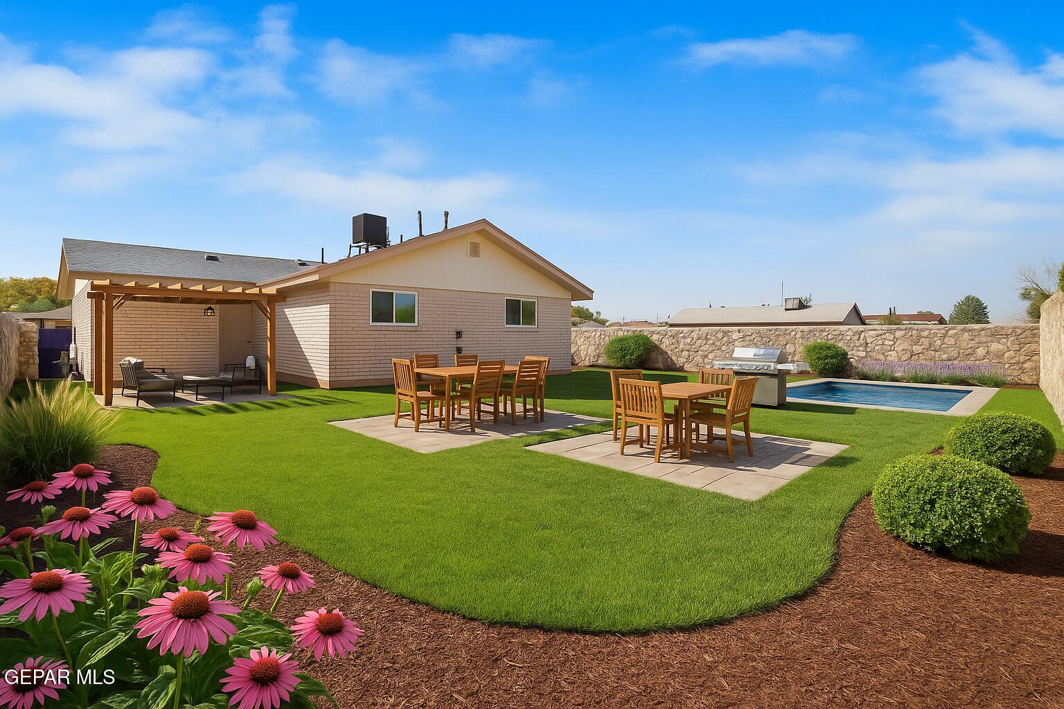 219 Caribe Circle El Paso, TX 79927 - Photo 33 of 43 a view of a house with swimming pool garden and patio