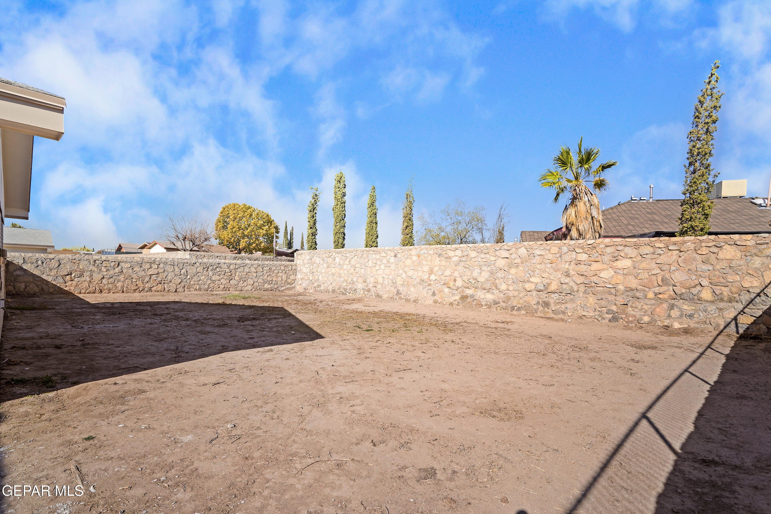 219 Caribe Circle El Paso, TX 79927 - Photo 34 of 43 a view of outdoor space
