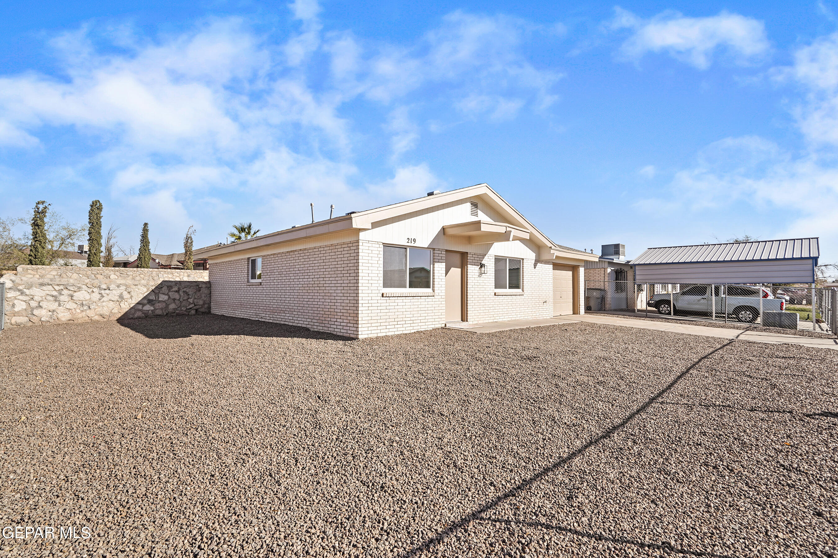 219 Caribe Circle El Paso, TX 79927 - Photo 7 of 43 a very nice looking house with a large window