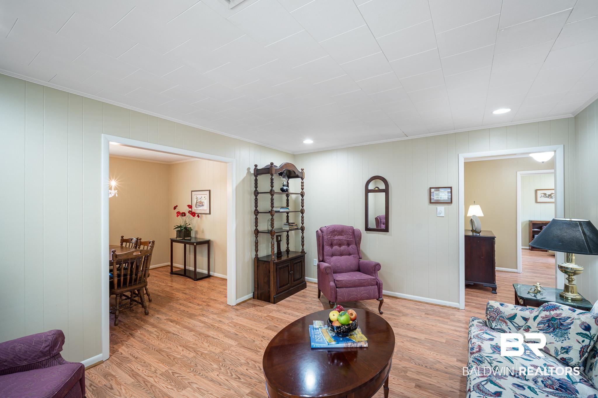 8 Signal Hill Road Daphne, AL 36527 - Photo 15 of 37 Foyer View to LR