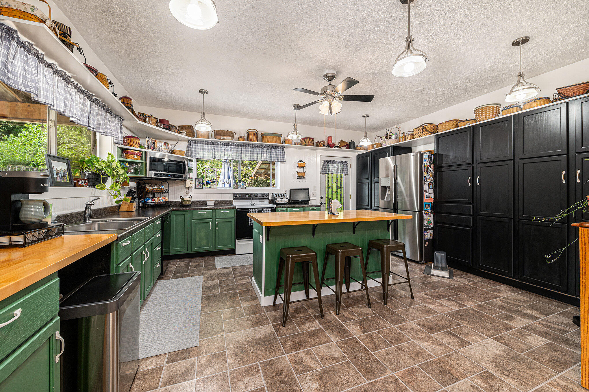 11402 Highway 60 Three Rivers, MI 49093 - Photo 5 of 44 012_converted_1