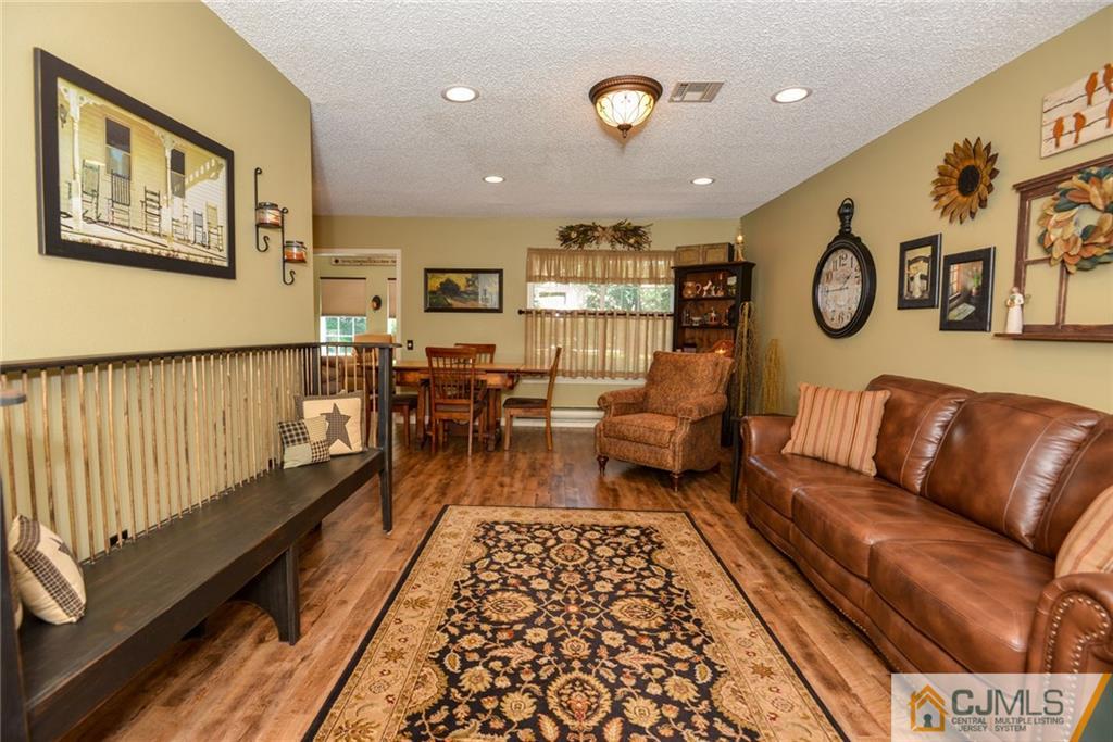 793 B Pompton Road Monroe Township, NJ 08831 - Photo 3 of 17 Gallery Image 3