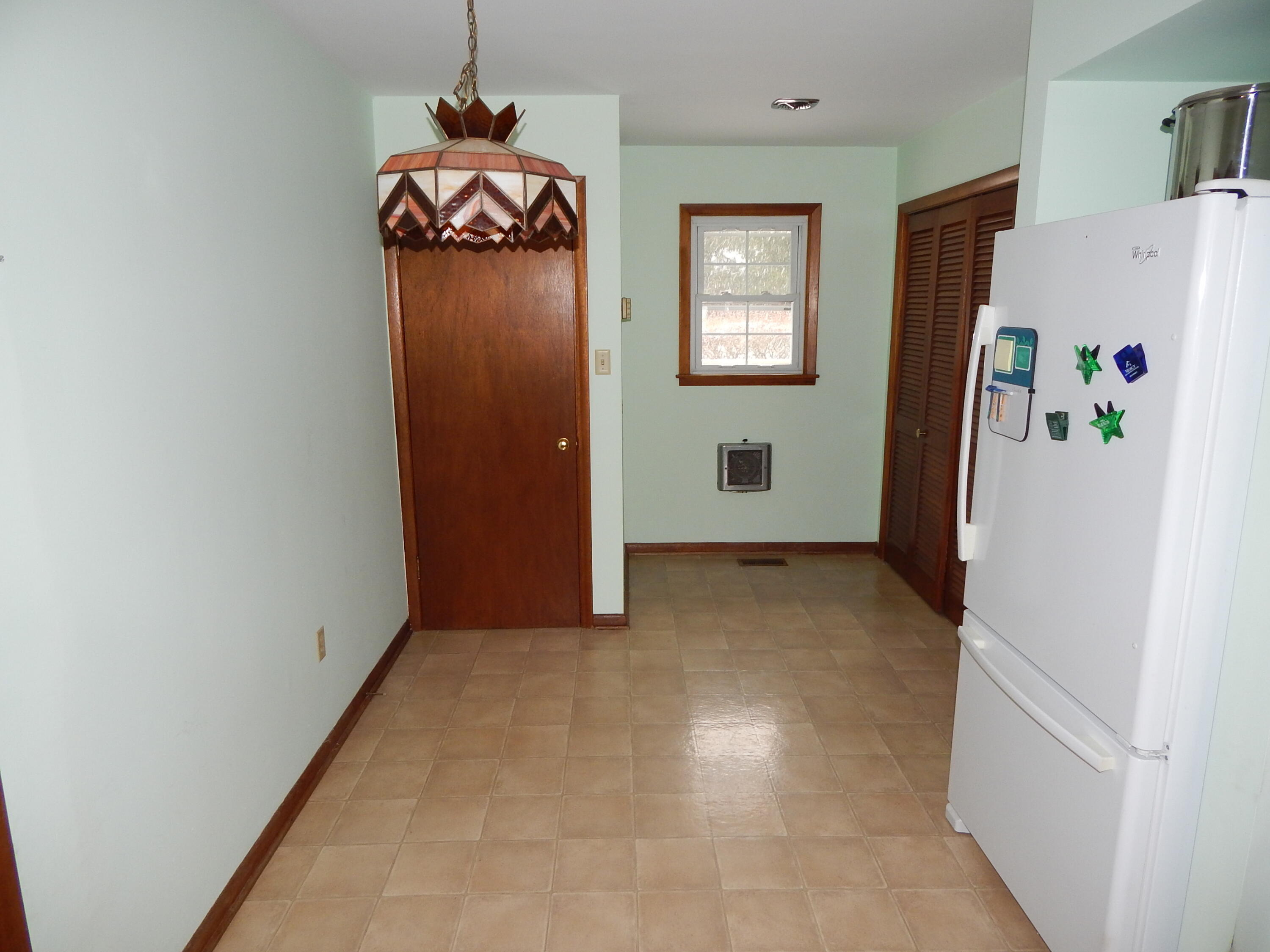 1702 South Dugan Road Urbana, OH 43078 - Photo 7 of 47