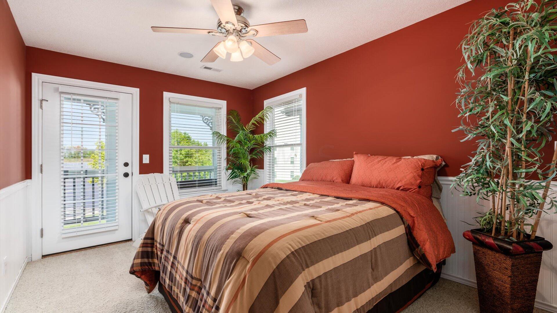 4455 Hunts Landing Road, Unit 4 Hebron, OH 43025 - Photo 35 of 63 Guest bedroom #1