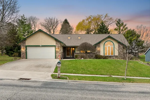 $474,900 | 224 Deer Ridge Drive, West Bend, WI 53095