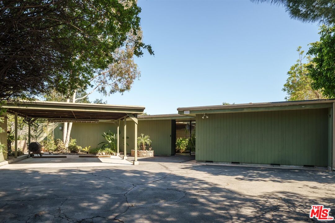 2885 Edgewick Road Glendale, CA 91206 - Photo 8 of 75