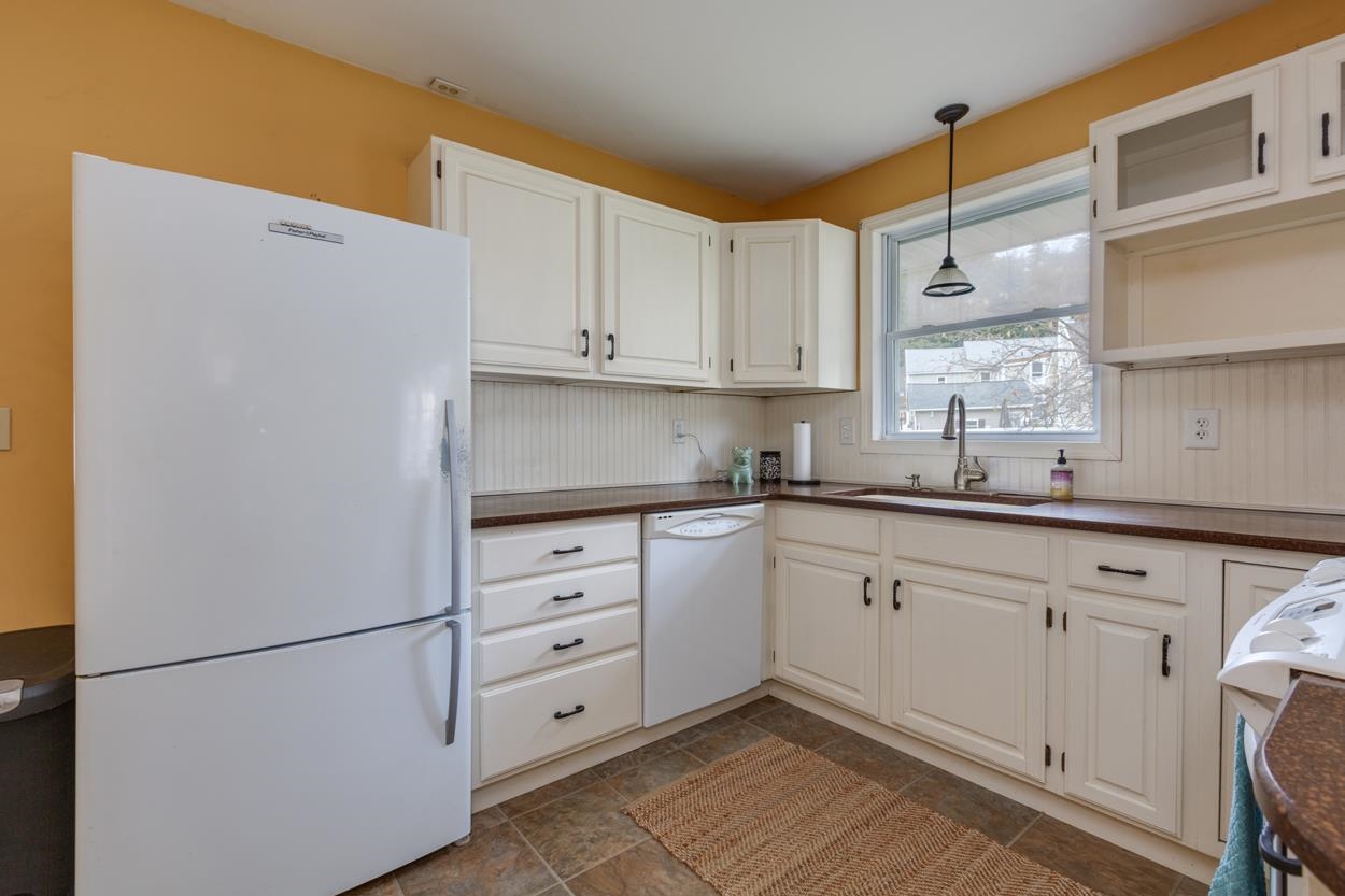 14 Tuttle Street Concord, NH 03301 - Photo 24 of 31 Gallery Image 24