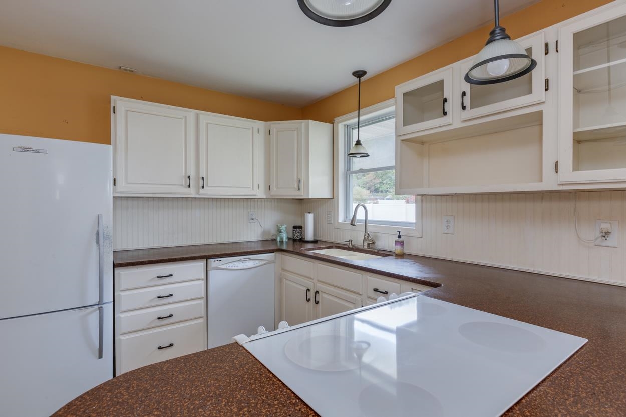 14 Tuttle Street Concord, NH 03301 - Photo 26 of 31 Gallery Image 26