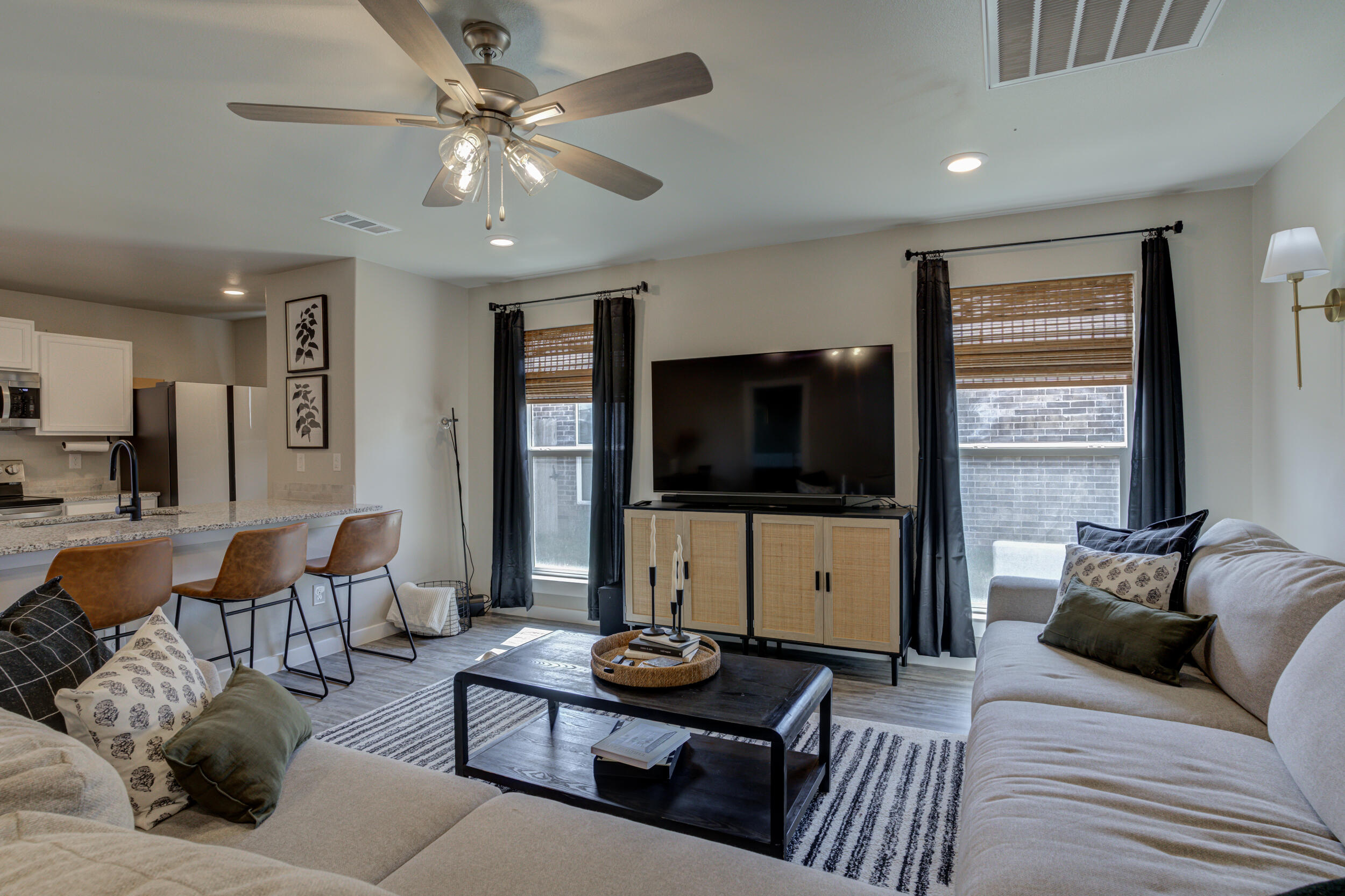 7413 37th Street Lubbock, TX 79407 - Photo 13 of 40 2DSC01586_87_88_89_90