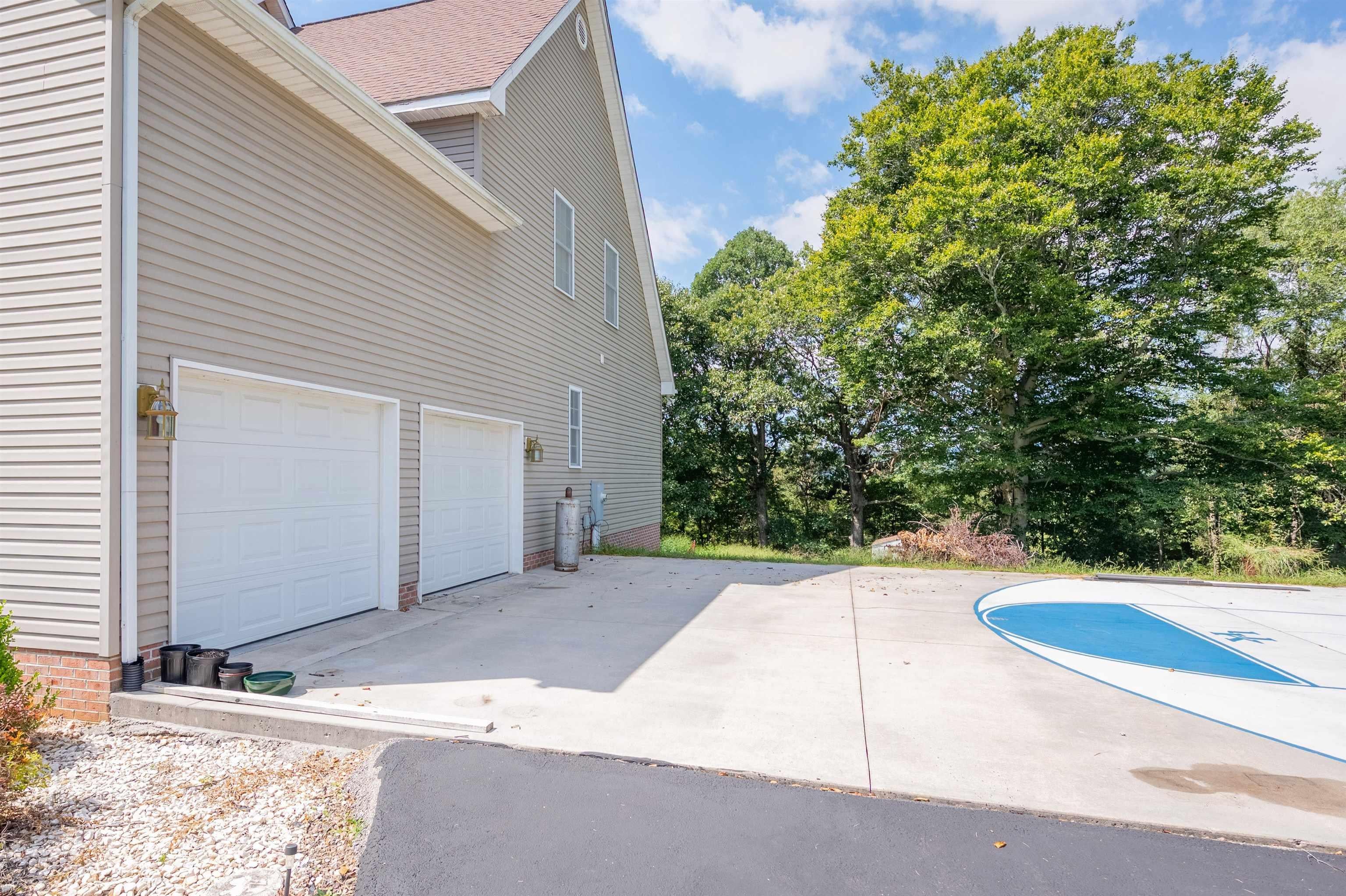 315 Horseshoe Farm Road Pembroke, VA 24136 - Photo 60 of 76 Gallery Image 60