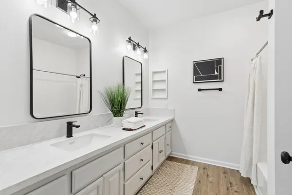 $679,900 | 225 Creekside Way, Winters, CA 95694