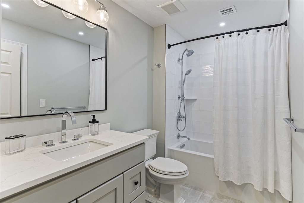 9 Stonegate Road Hopkinton, MA 01748 - Photo 24 of 42 Gallery Image 24