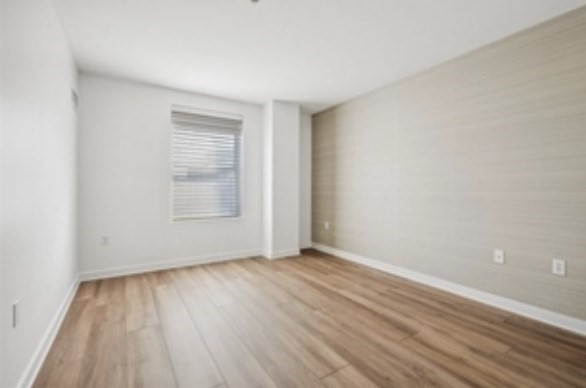 16 Miner Street, Unit 403 Boston, MA 02215 - Photo 18 of 25