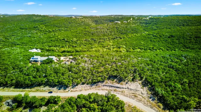 $67,900 | 322 PR 1742, Mico, TX 78056