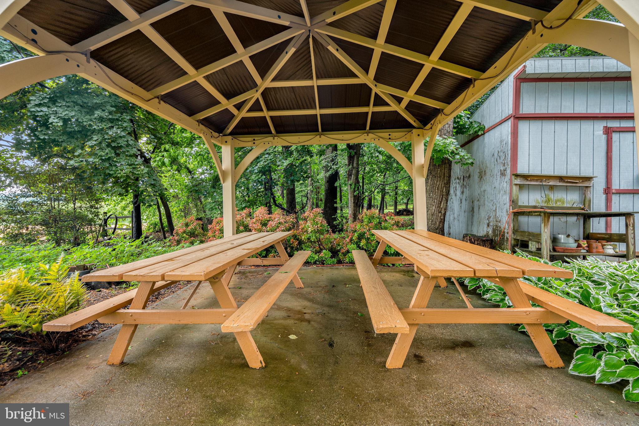 5313 Wentz Road Manchester, MD 21102 - Photo 15 of 51 a view of an outdoor sitting area