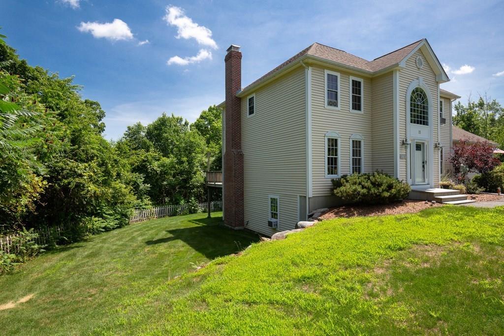 11 Winifreds Way Rutland, MA 01543 - Photo 38 of 41