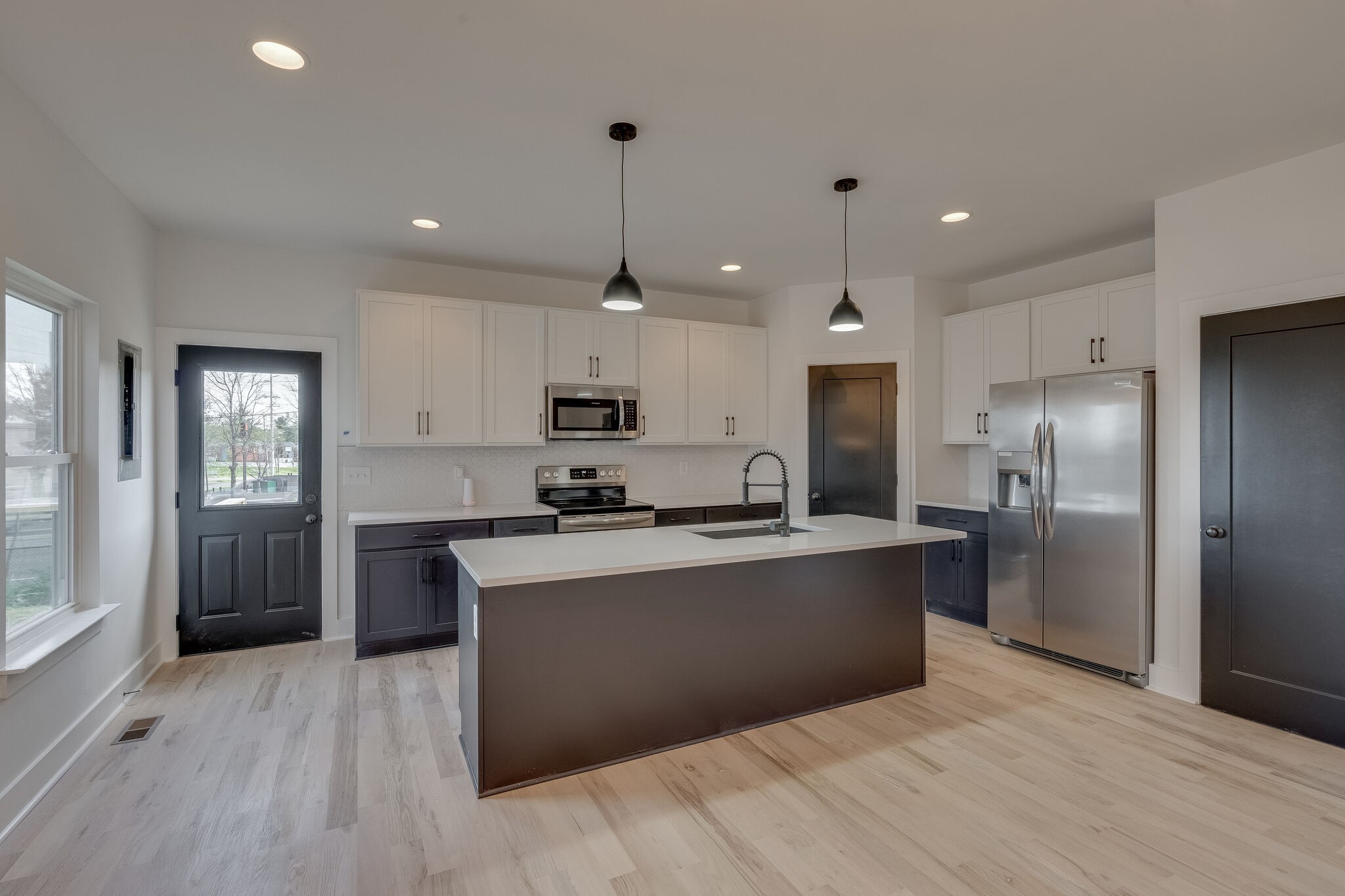 3053 Hillside Road Nashville, TN 37207 - Photo 10 of 35 Gallery Image 10