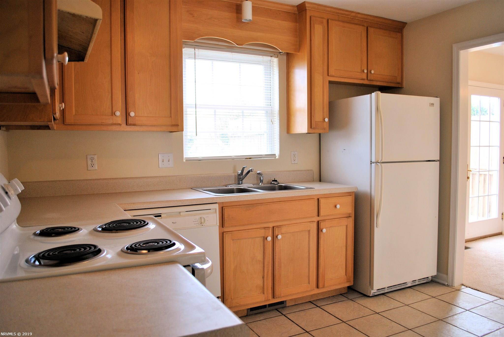 760 Republic Road Christiansburg, VA 24073 - Photo 11 of 30 Gallery Image 11