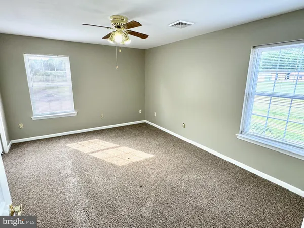 $1,475 | 531 West Penn Avenue, Unit 2, Robesonia, PA 19551