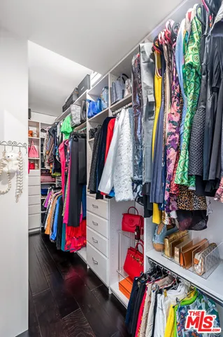 a view of a backyard with sitting area