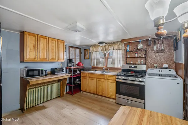 $275,000 | 64 Grove Street, Cairo, NY 12413