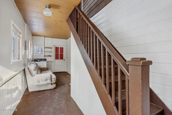 $275,000 | 64 Grove Street, Cairo, NY 12413