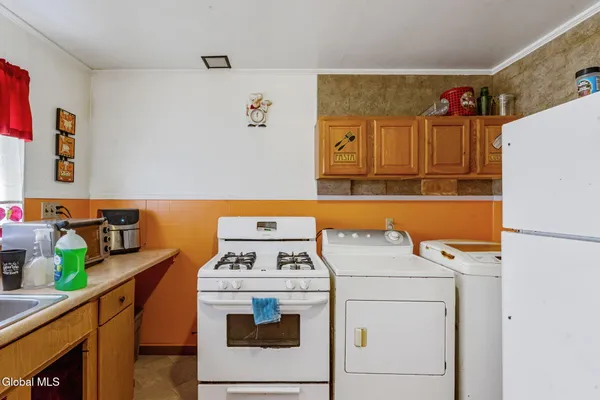 $275,000 | 64 Grove Street, Cairo, NY 12413