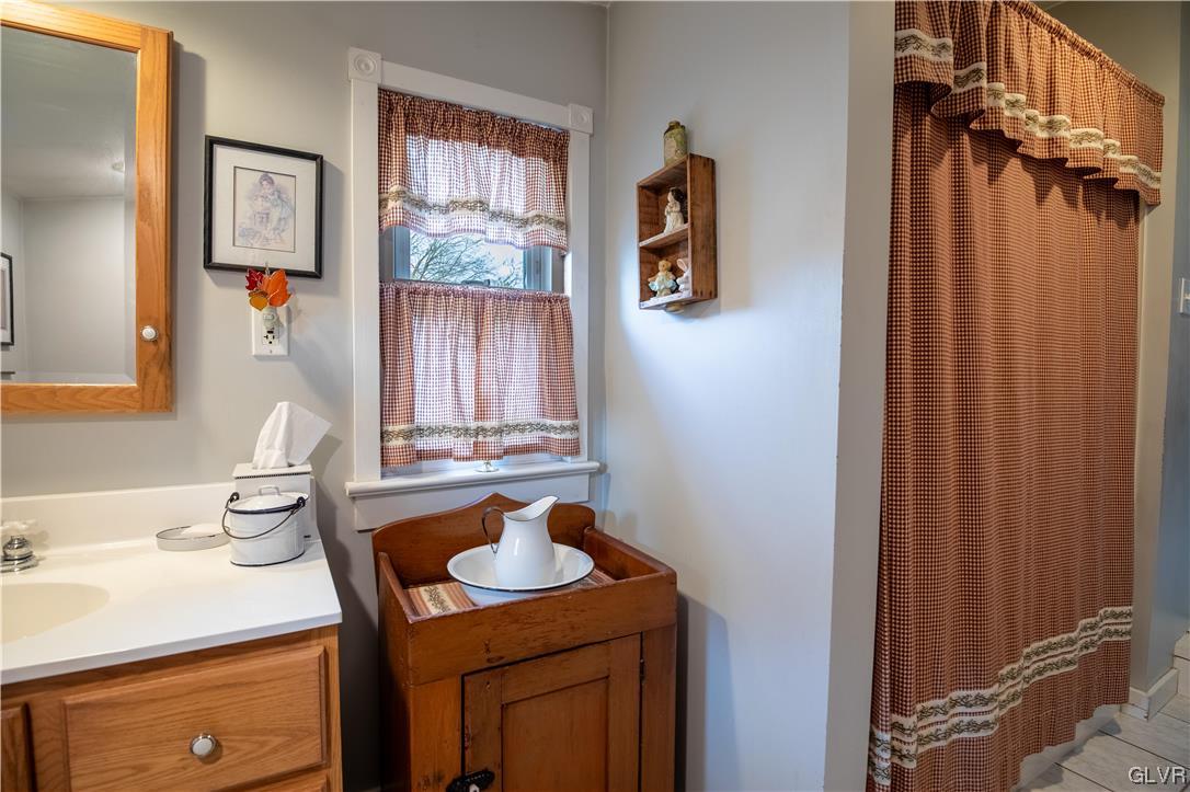 3426 Daniels Road Nazareth, PA 18064 - Photo 25 of 45 Gallery Image 25