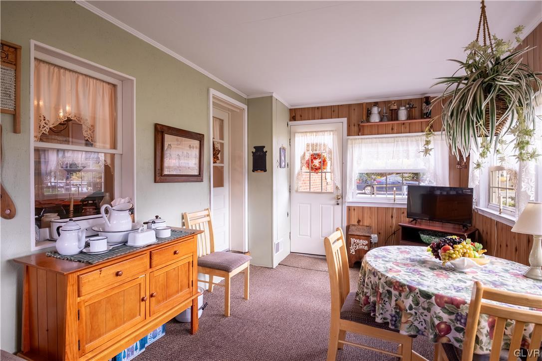 3426 Daniels Road Nazareth, PA 18064 - Photo 3 of 45 Gallery Image 3