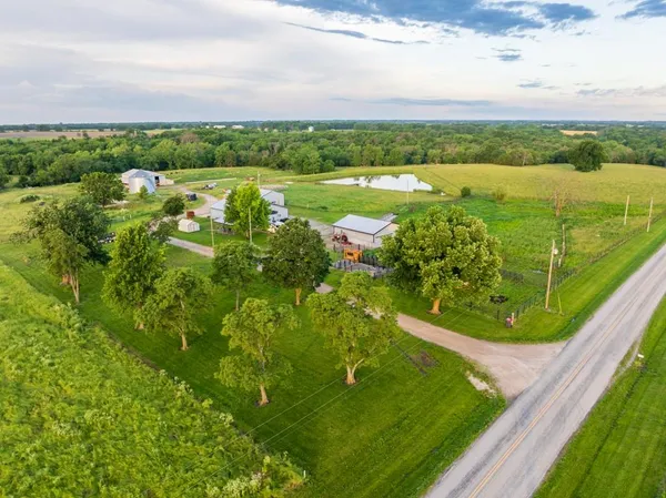 $329,500 | 570 Southeast Pp Highway, Leeton, MO 64761