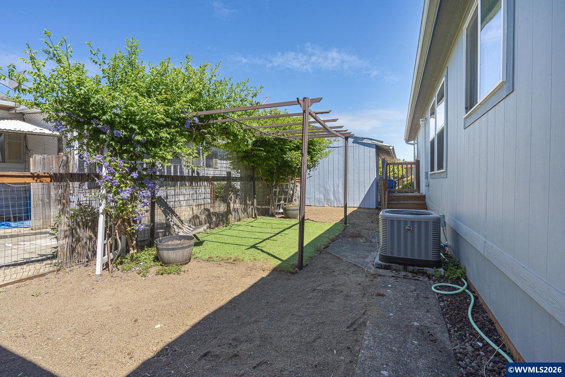 5422 Portland Road Northeast, Unit 130 Salem, OR 97305 - Photo 11 of 36