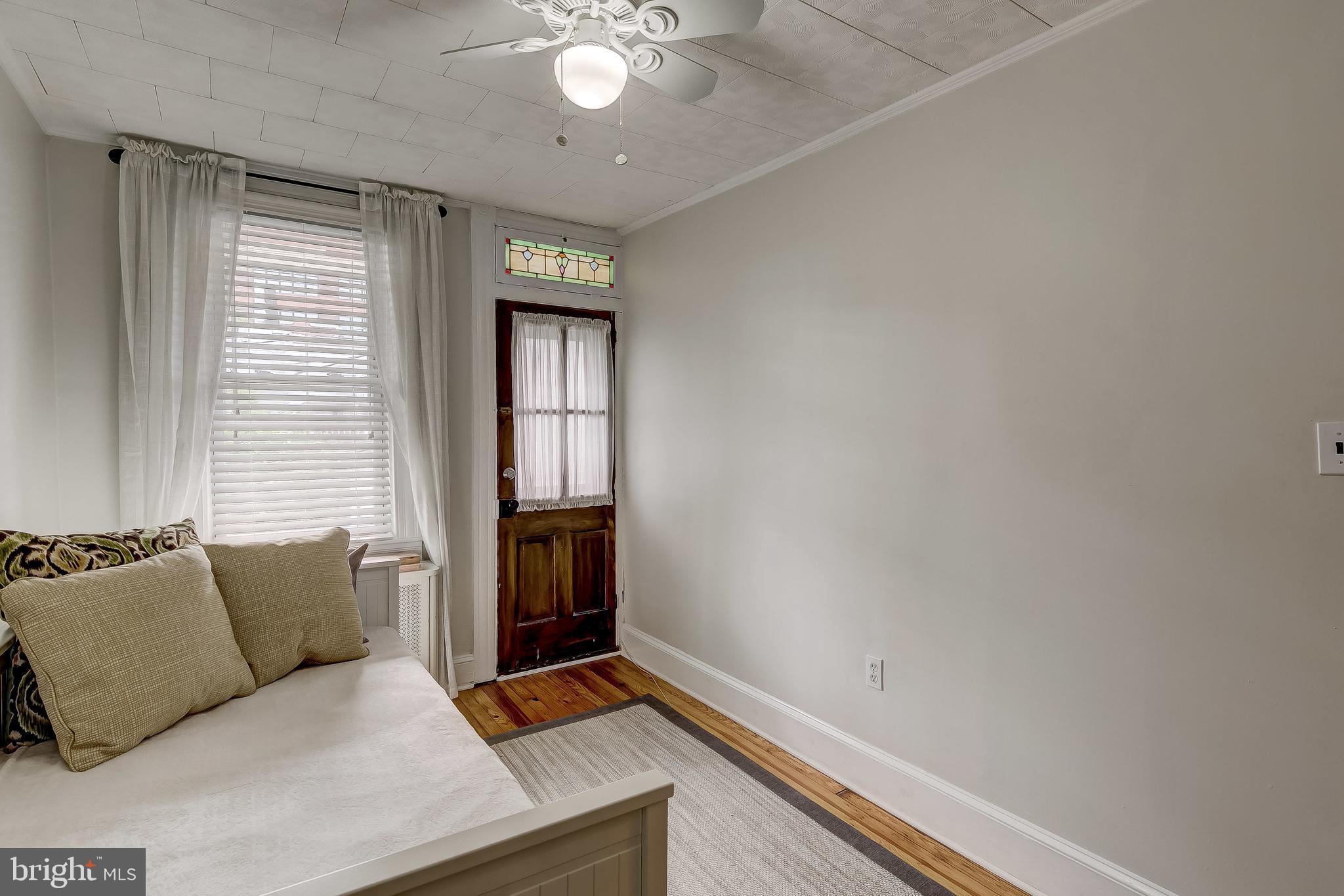 125 Rochester Place Baltimore, MD 21224 - Photo 26 of 37