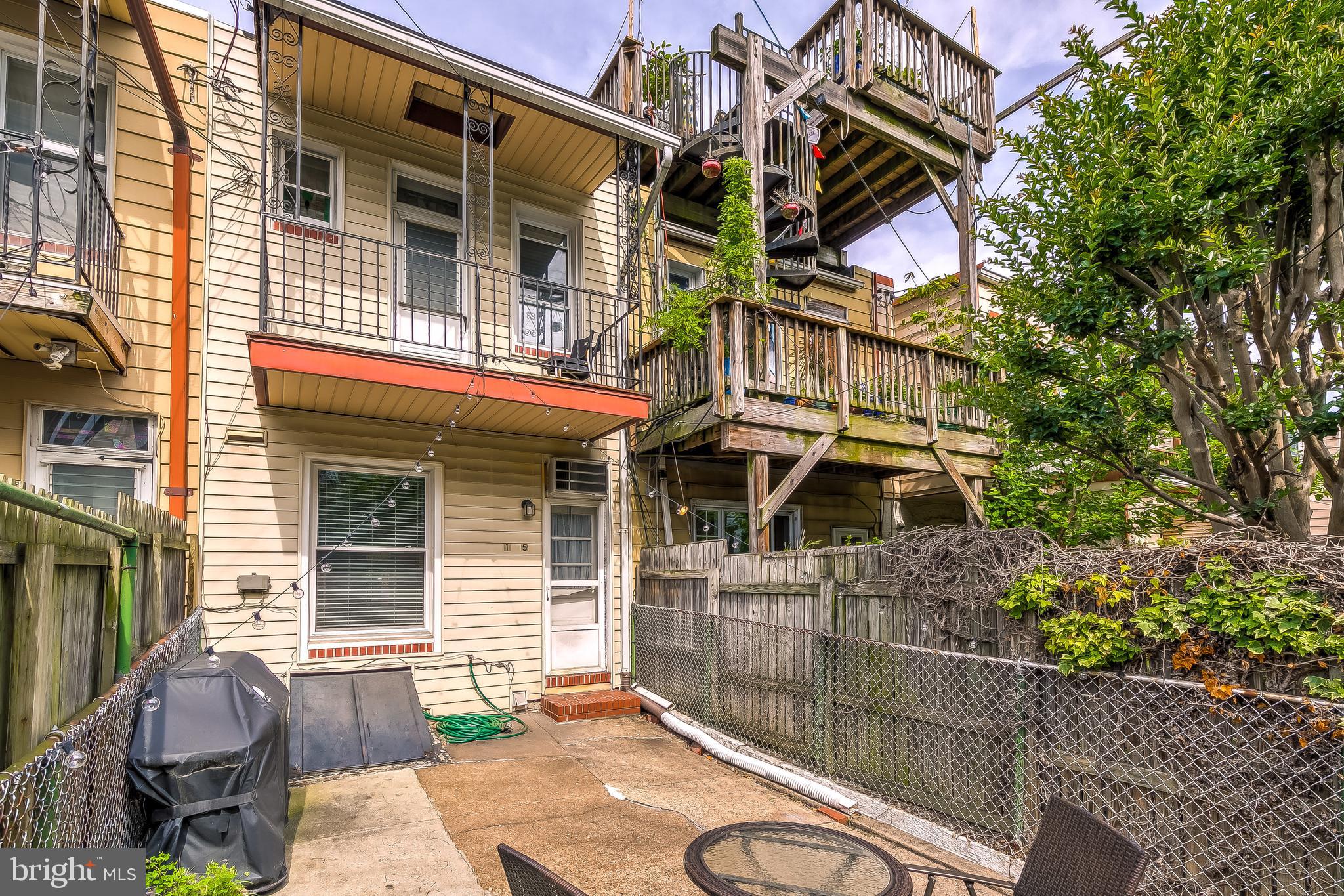 125 Rochester Place Baltimore, MD 21224 - Photo 36 of 37