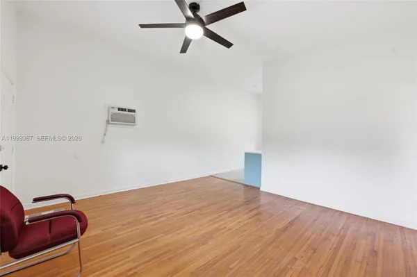 $2,600 | 1620 Northeast 160th Street, Unit 1620, North Miami Beach, FL 33162