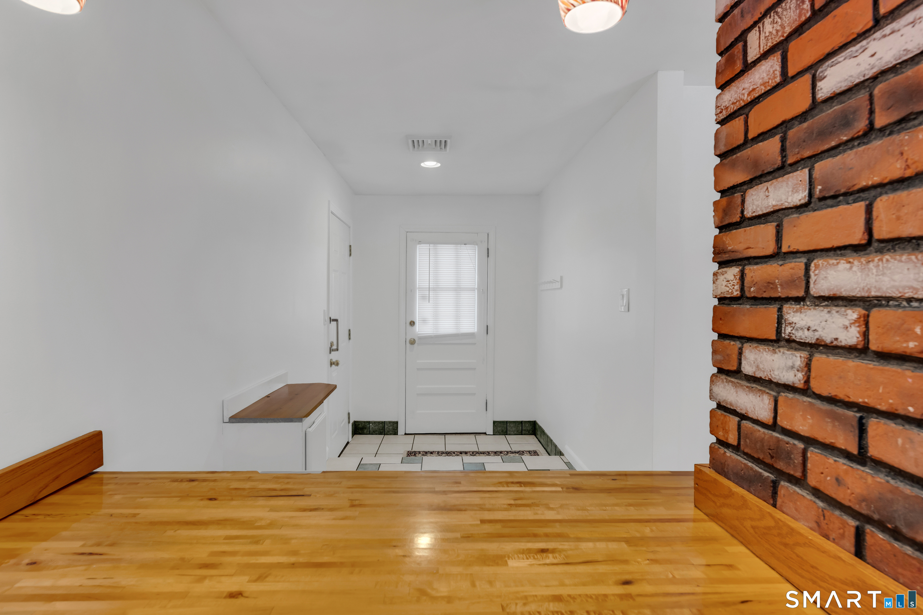 204 Parker Farms Road Wallingford, CT 06492 - Photo 15 of 39