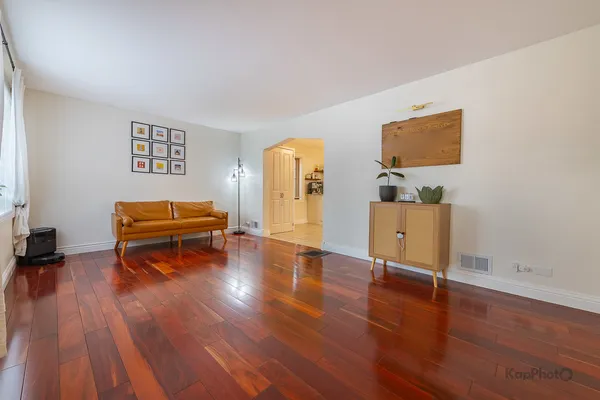 $524,999 | 5649 South Natoma Avenue, Chicago, IL 60638