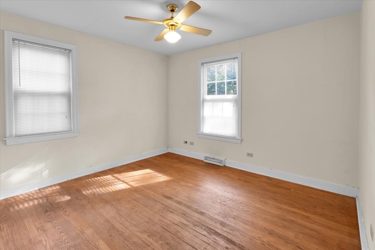 4328 Wolf Road Western Springs, IL 60558 - Photo 10 of 30 Gallery Image 10