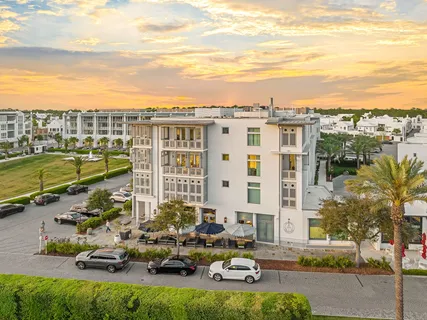 $3,350,000 | 20 Mark Twain Lane, Unit 303, Alys Beach, FL 32461